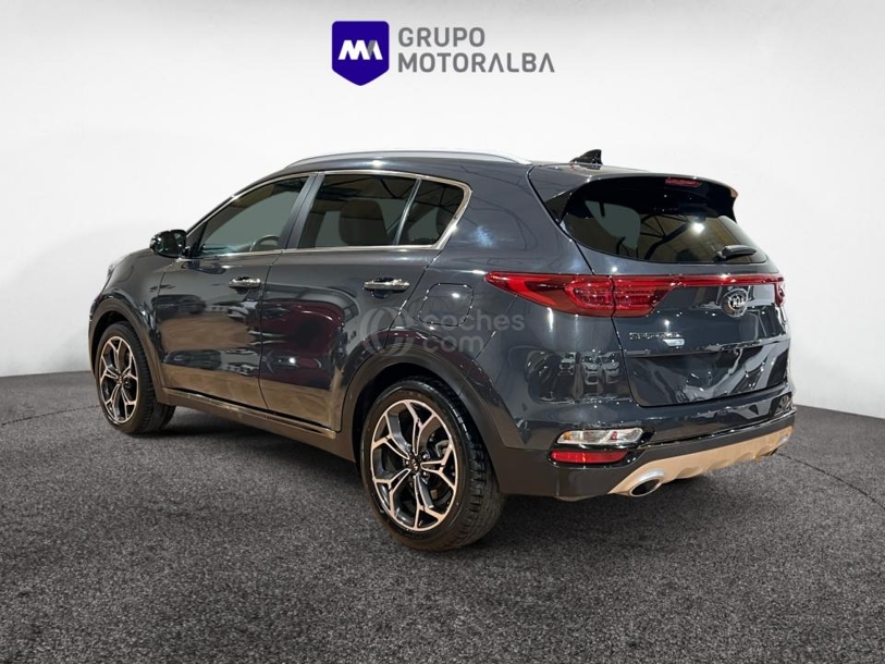 Foto del KIA Sportage 1.6 MHEV GT Line Essential 4x2 136