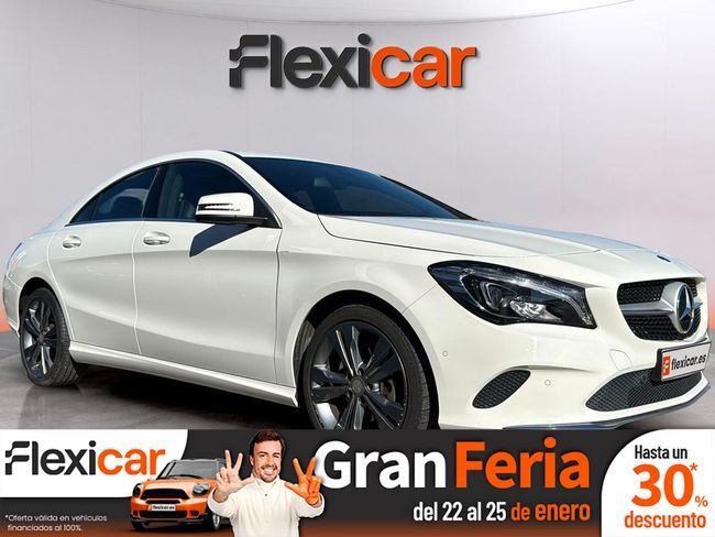 MERCEDES Clase CLA (CLA 180) en Cáceres