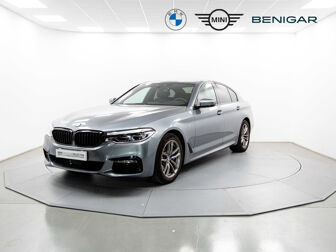 Imagen de BMW Serie 5 530i Touring xDrive