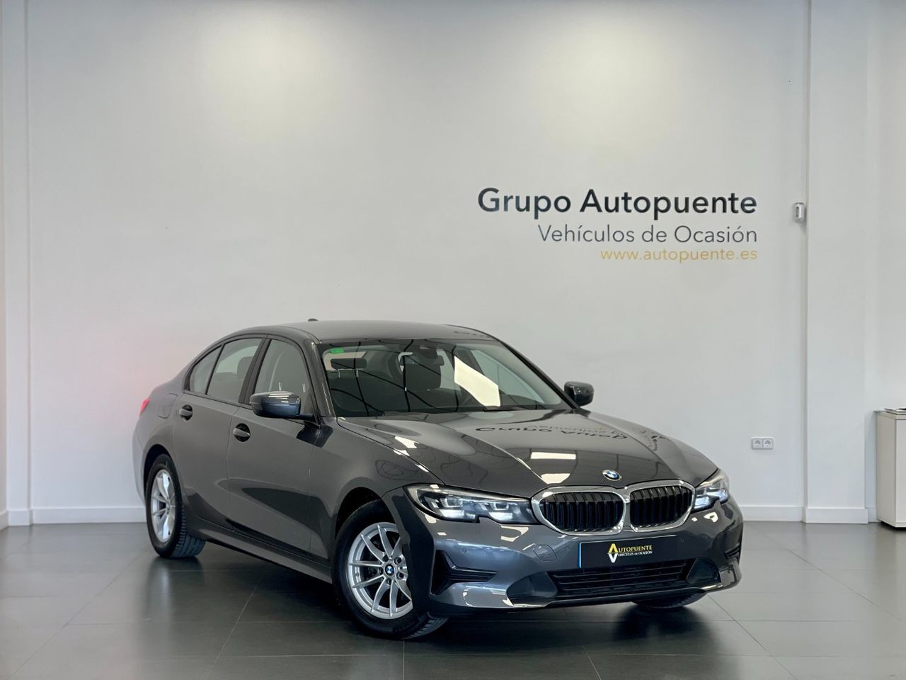 BMW Serie 3 (318dA Touring) en Murcia