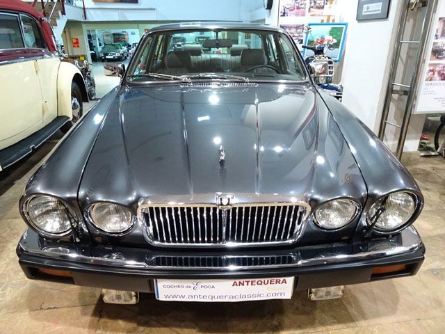 Foto del JAGUAR XJ 12 Sovereign