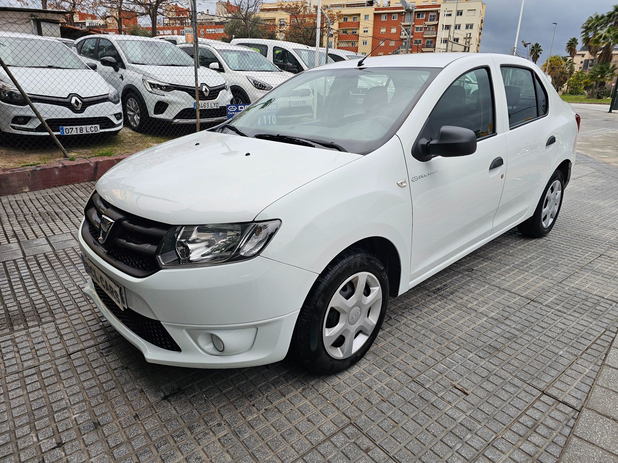 DACIA Logan (1.5dCi Ambiance 90) en Málaga