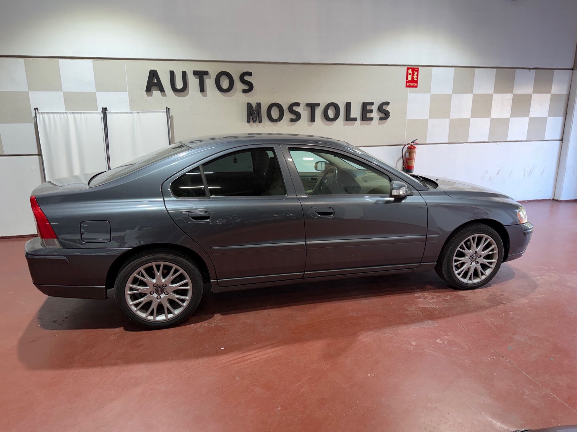 Foto del VOLVO S60 2.4D Momentum 163