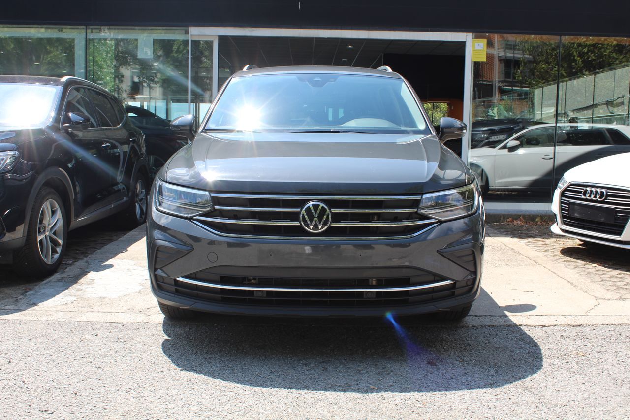 Foto del VOLKSWAGEN Tiguan 1.4 eHibrid Life 180kW