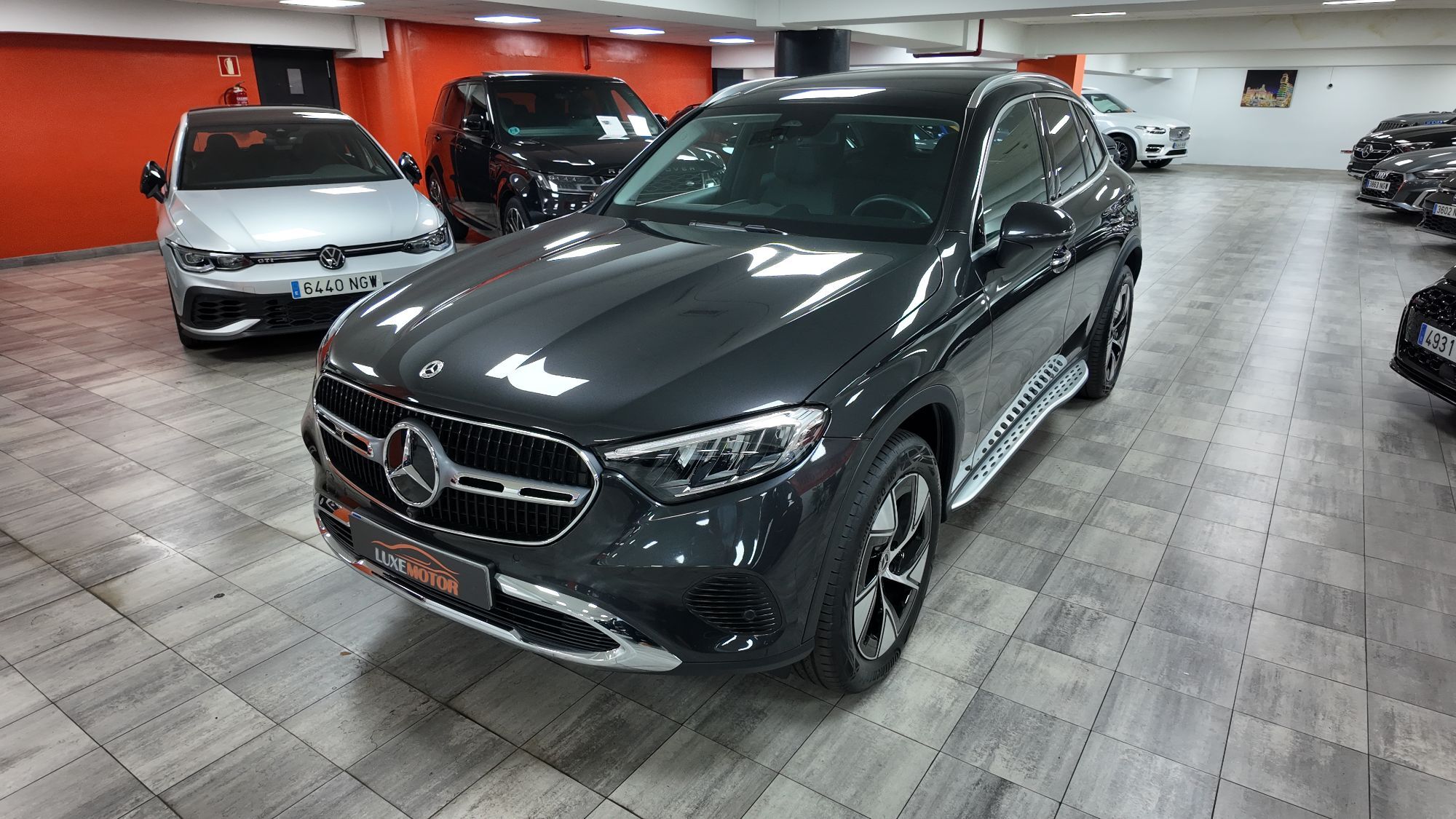 MERCEDES Clase GLC (GLC 300e 4Matic 9G-Tronic) en Madrid