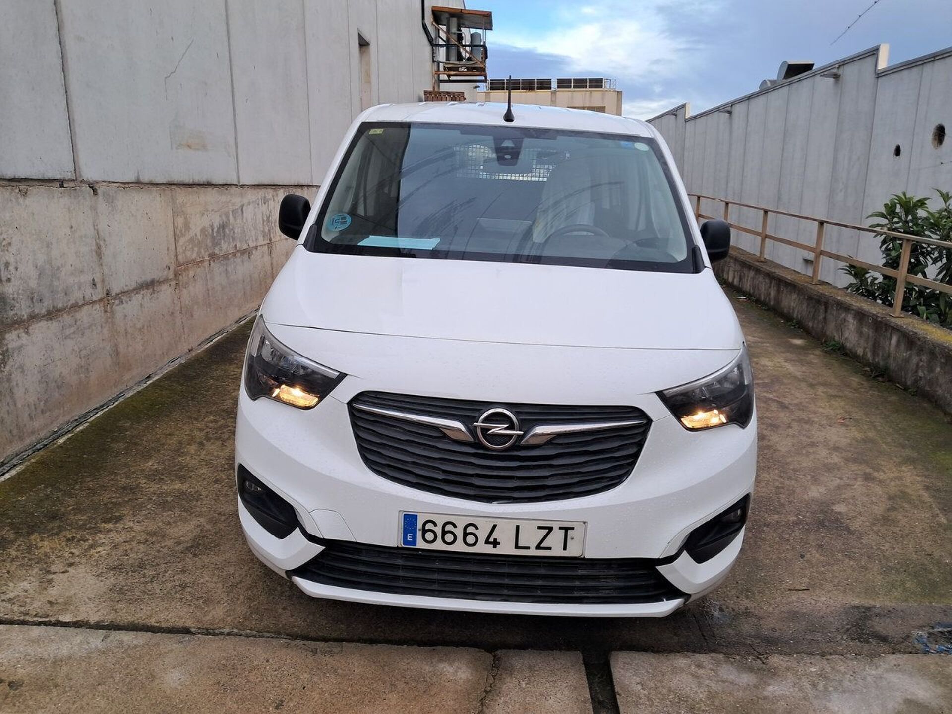 Imagen 2 de OPEL Combo