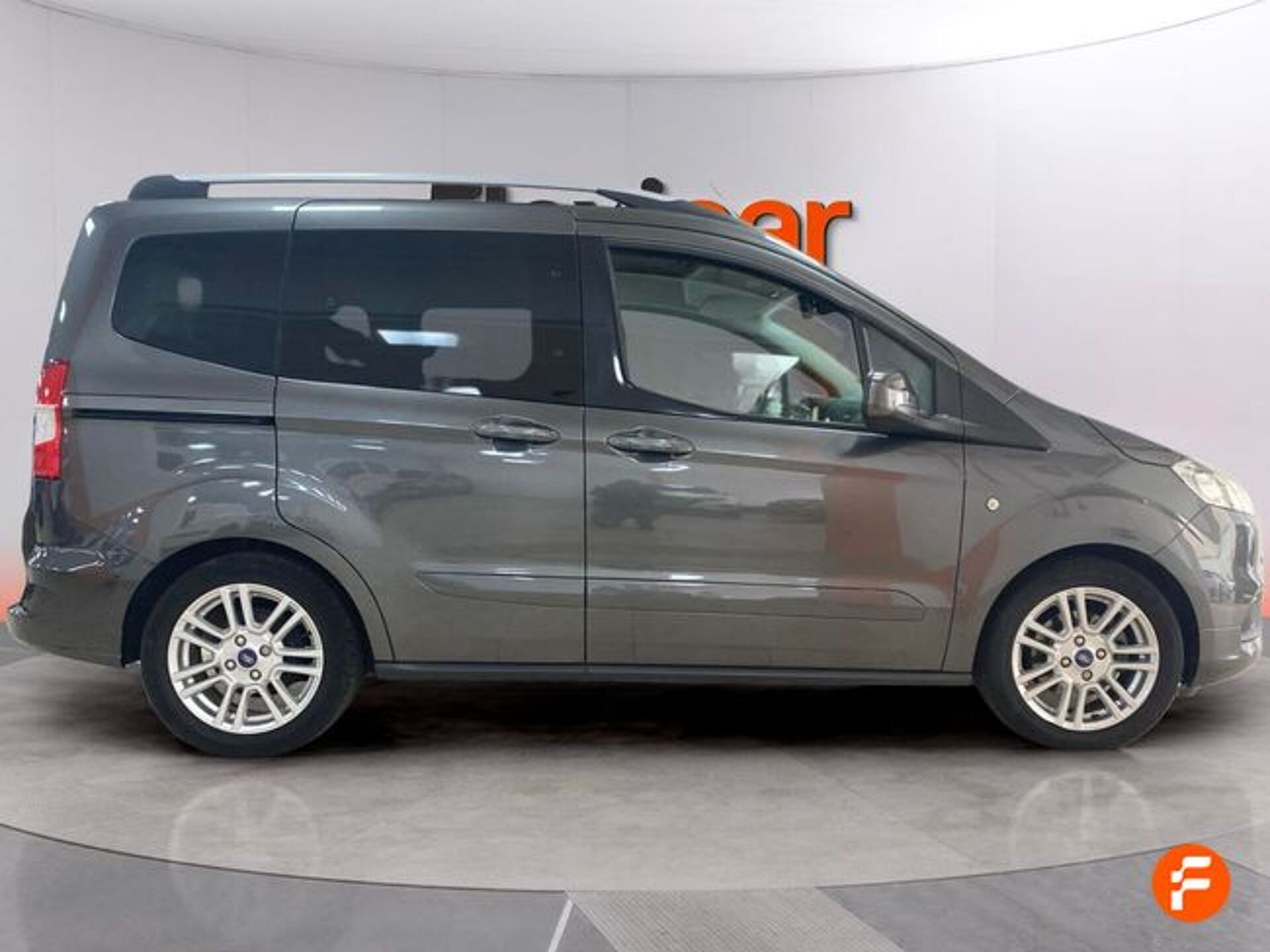 Imagen 3 de FORD Tourneo Courier