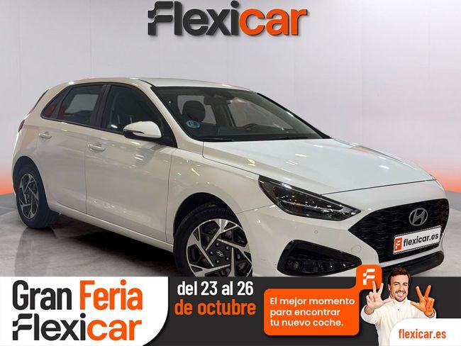 HYUNDAI i30 (1.0 TGDI 48V Klass) en Barcelona