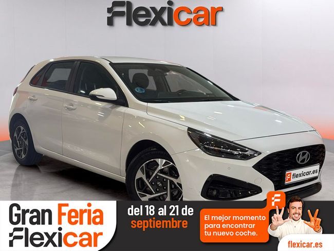 HYUNDAI i30 (1.0 TGDI 48V Klass) en Barcelona