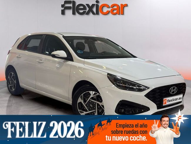 HYUNDAI i30 (1.0 TGDI 48V Klass) en Barcelona