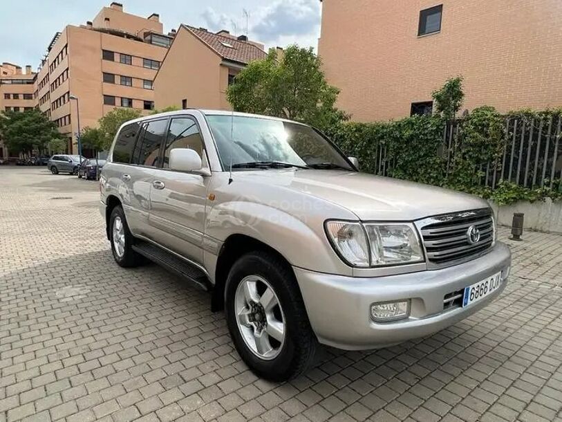 Foto del TOYOTA Land Cruiser 100HDJ 4.2 TD VX Aut.