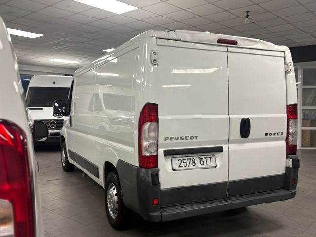 Foto del PEUGEOT Boxer Furgón 2.2HDI 333 L2H1 120