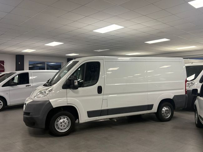 Foto del PEUGEOT Boxer Furgón 2.2HDI 333 L2H1 120
