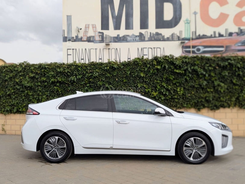 Foto del HYUNDAI Ioniq PHEV 1.6 GDI Tecno