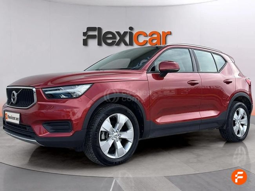 Foto del VOLVO XC40 T3 Momentum Aut.