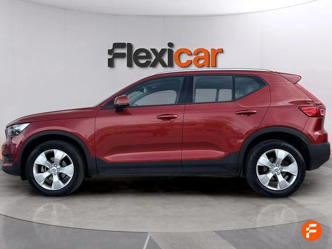 Foto del VOLVO XC40 T3 Momentum Aut.