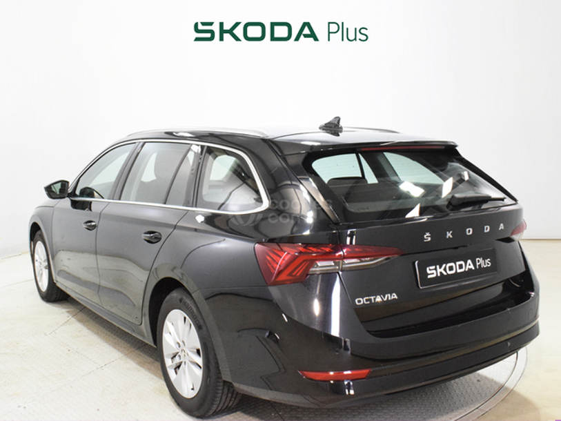 Foto del SKODA Octavia Combi 2.0TDI Ambition Plus 85kW