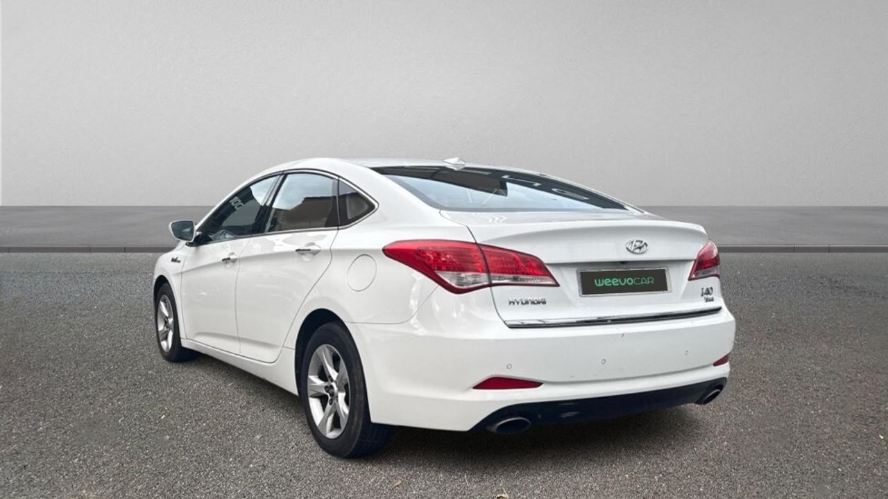 Foto del HYUNDAI i40 1.7CRDI Bluedrive Tecno Xenon 136