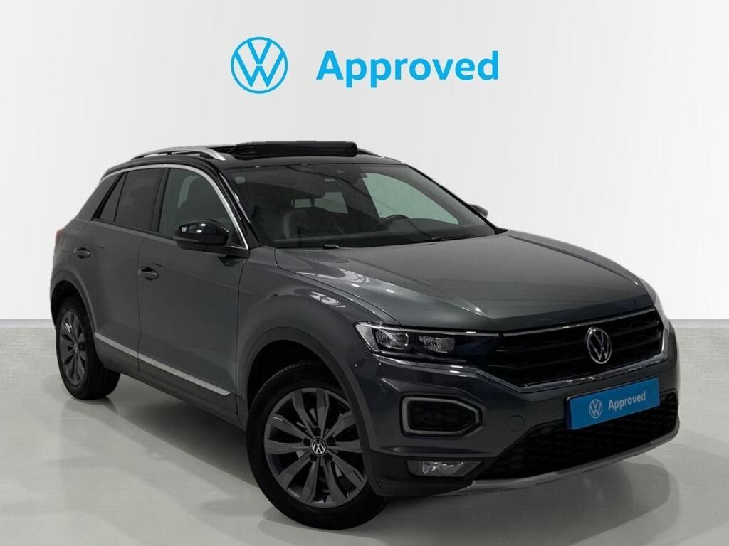 VOLKSWAGEN T-Roc (Sport 1.5 TSI 110 kW (150 CV) DSG) en Barcelona