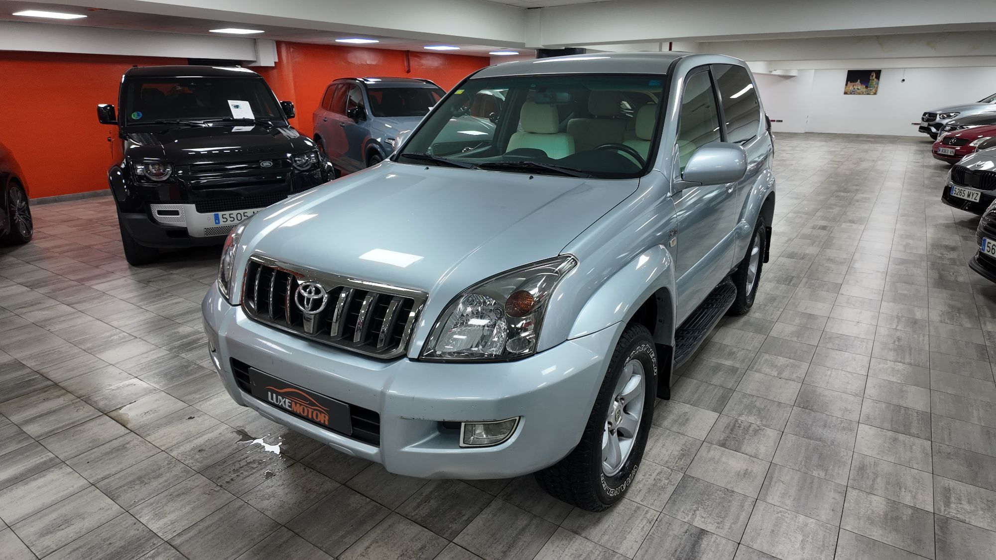 TOYOTA Land Cruiser (D-4D VXL) en Madrid