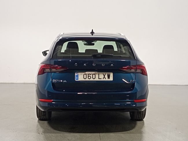 Foto del SKODA Octavia Combi 1.4TSI PHEV Ambition DSG