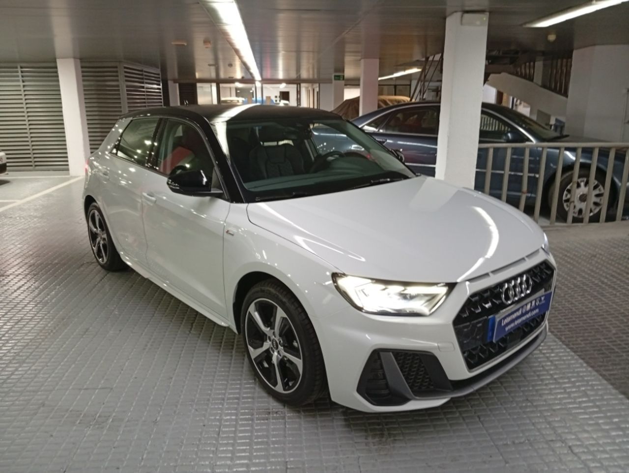 AUDI A1 (30 TFSI Adrenalin) en Barcelona