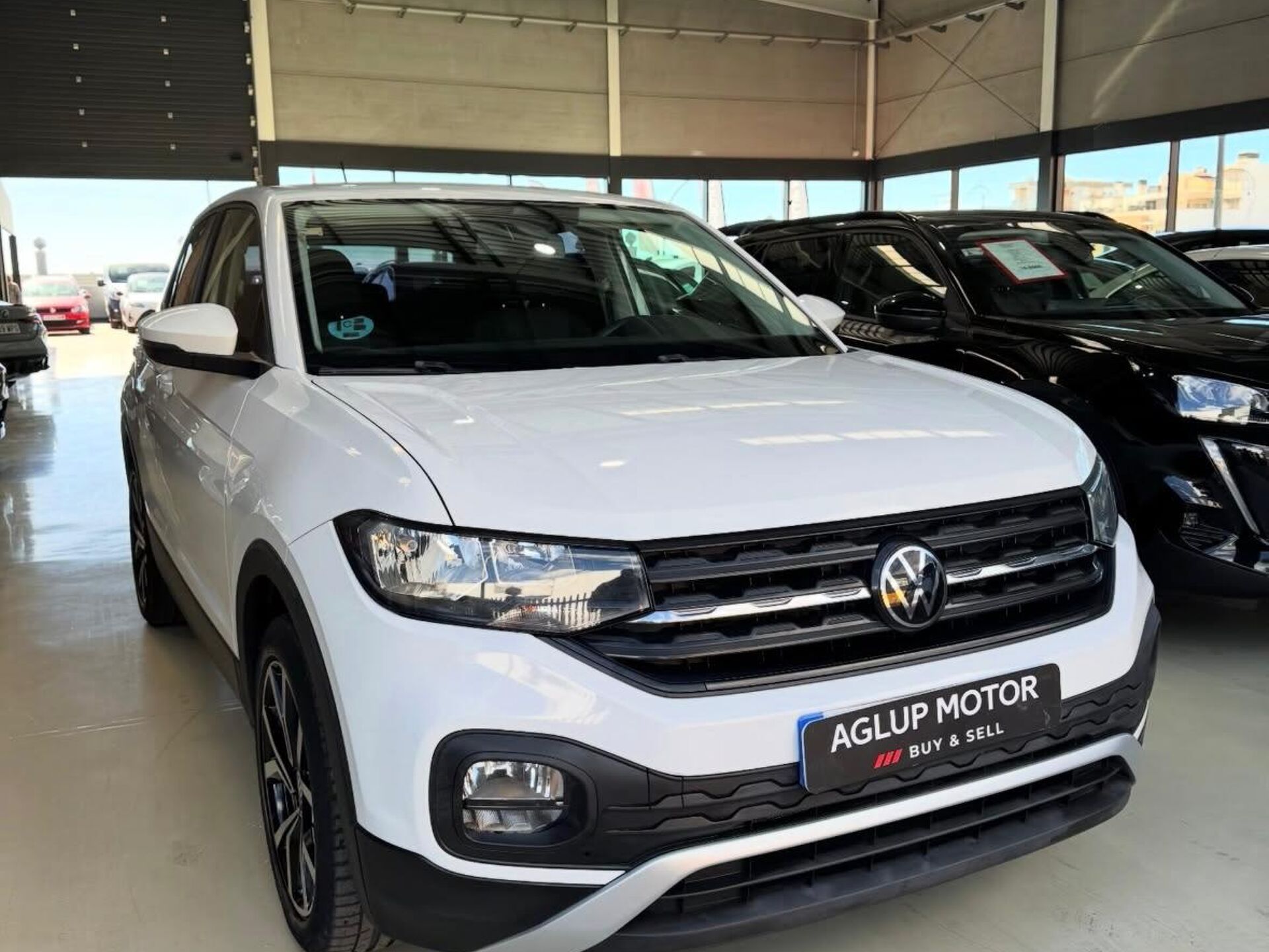 Imagen 2 de VOLKSWAGEN T-Cross