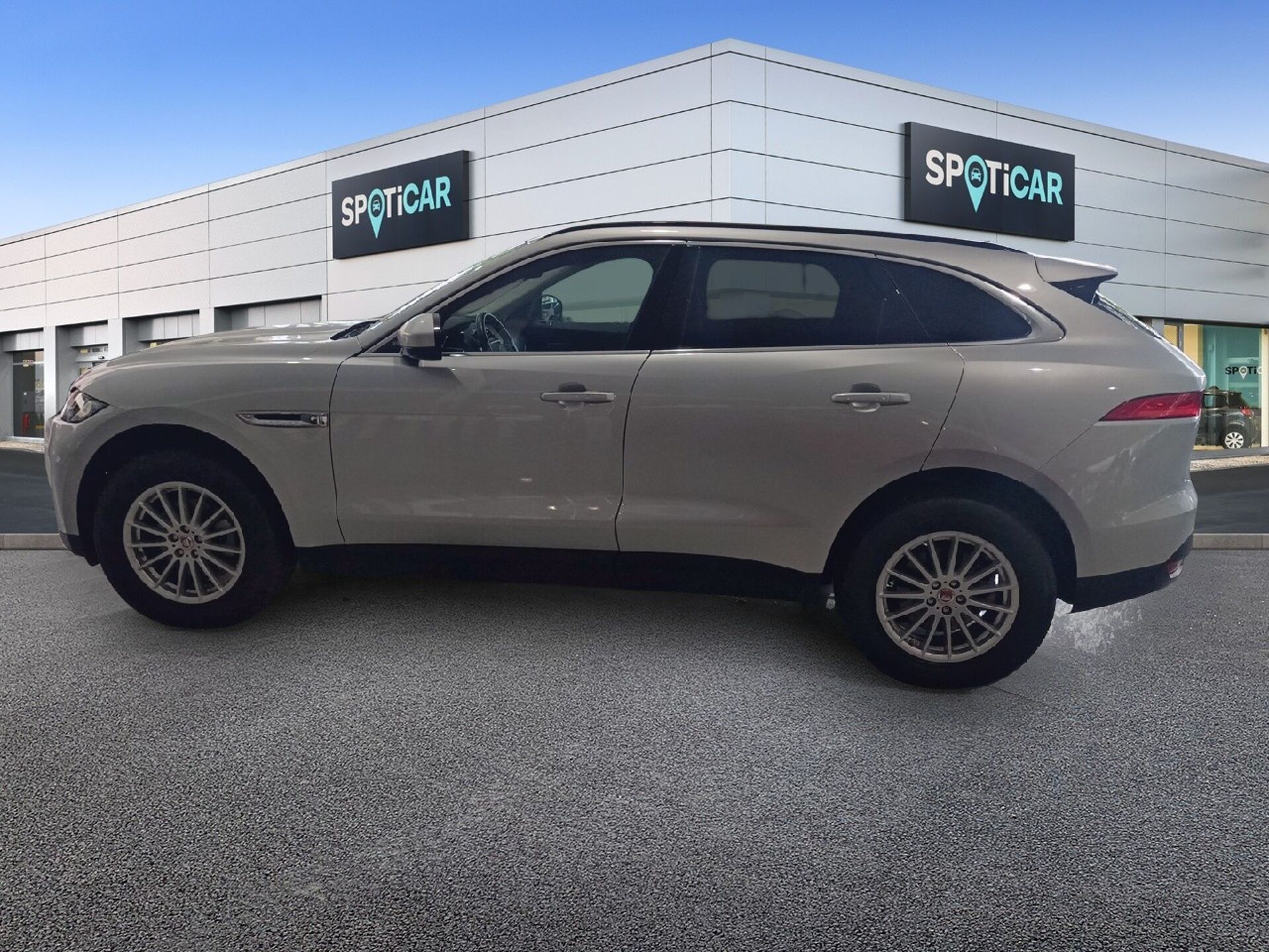 Imagen 3 de JAGUAR F-Pace