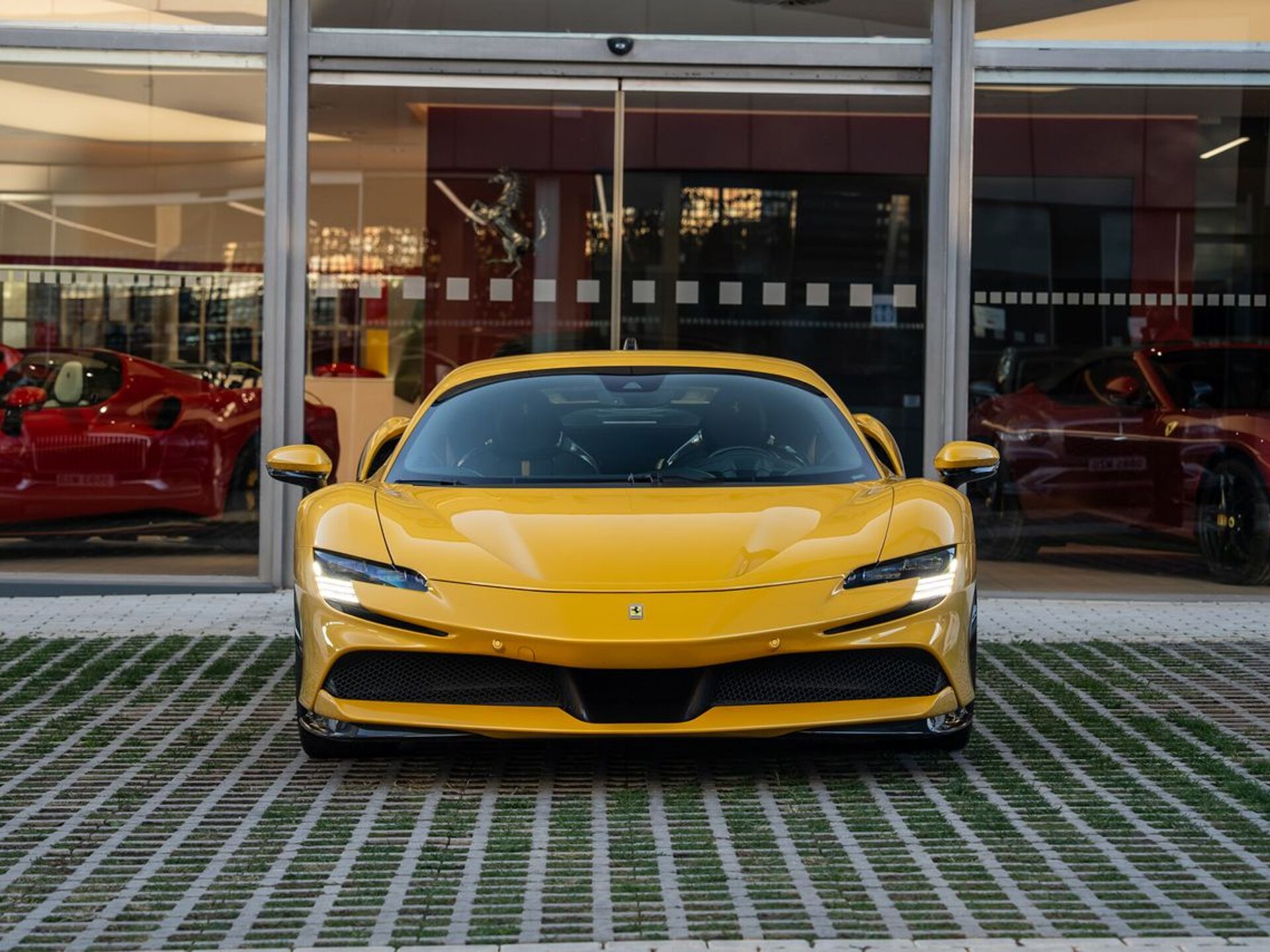 Imagen 2 de FERRARI SF90