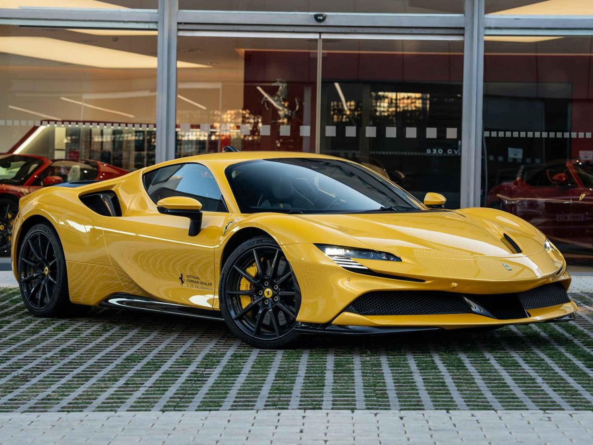 Imagen 3 de FERRARI SF90