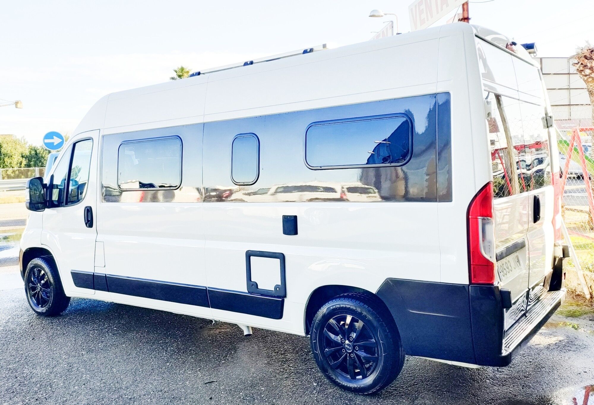 Foto del CITROEN Jumper Fg. 2.0BlueHDi 35 L3H2 130