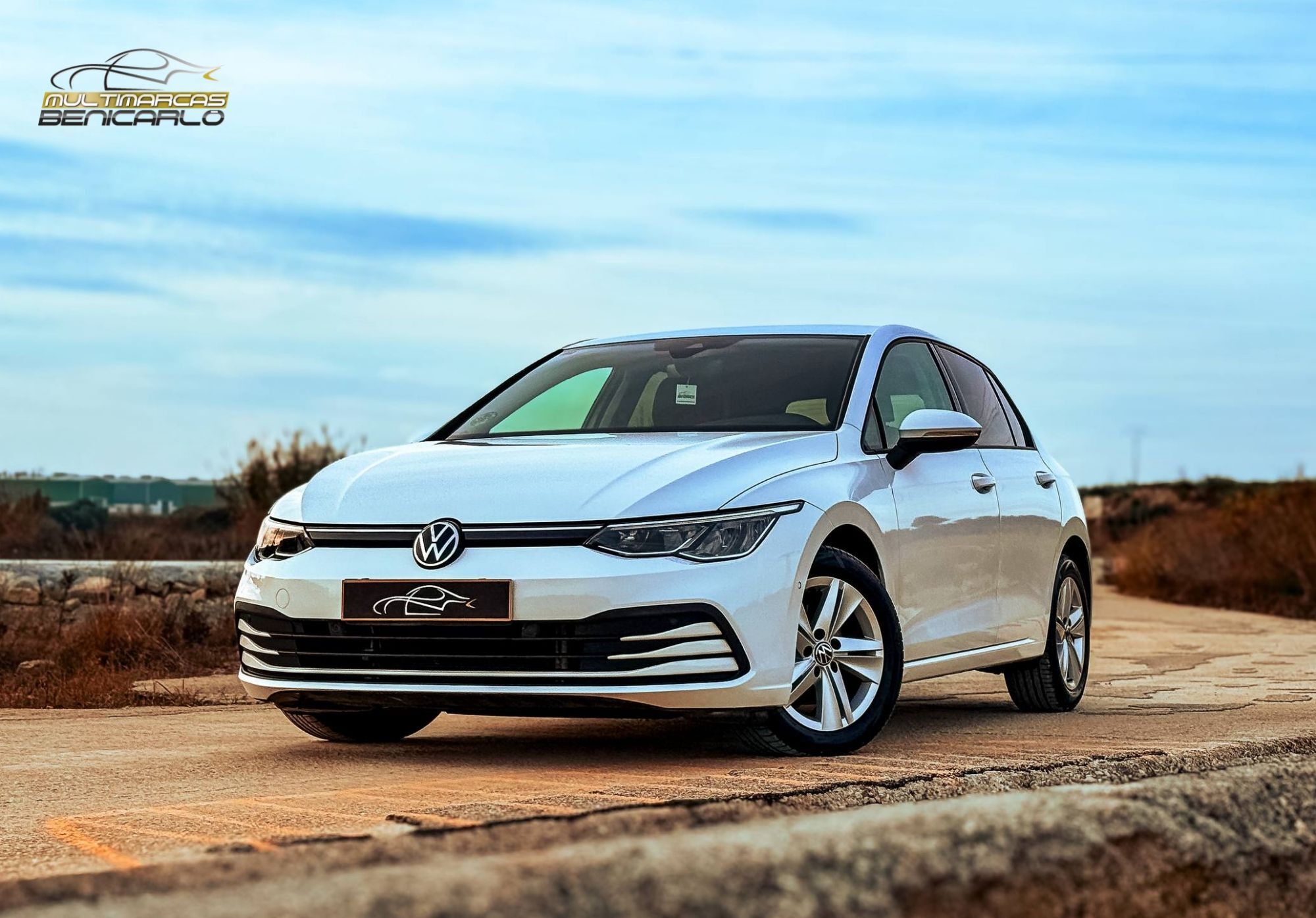 VOLKSWAGEN Golf (1.5 TSI Life 110kW) en Castellón