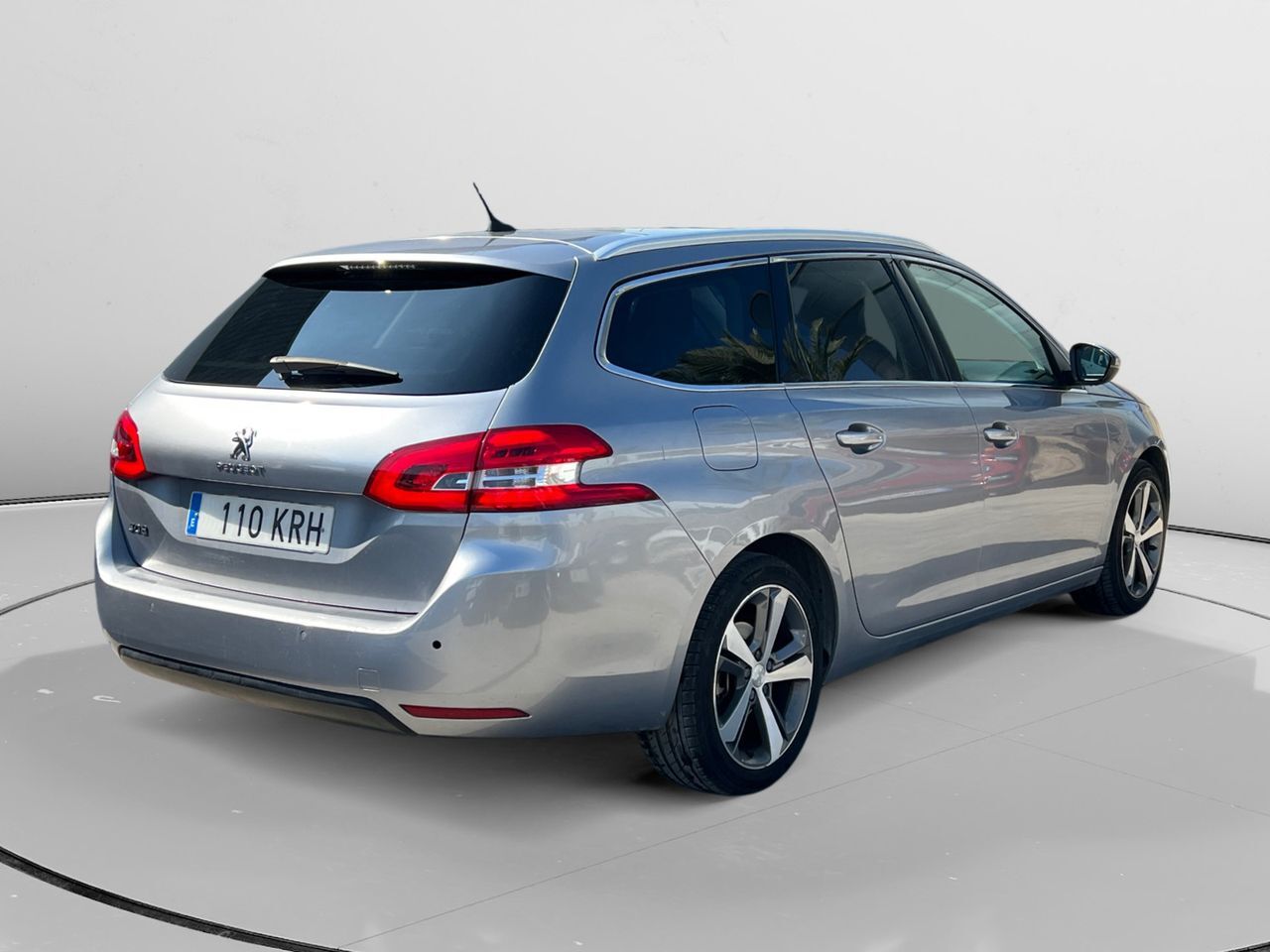 Foto del PEUGEOT 308 SW 1.2 PureTech S&S Allure 130