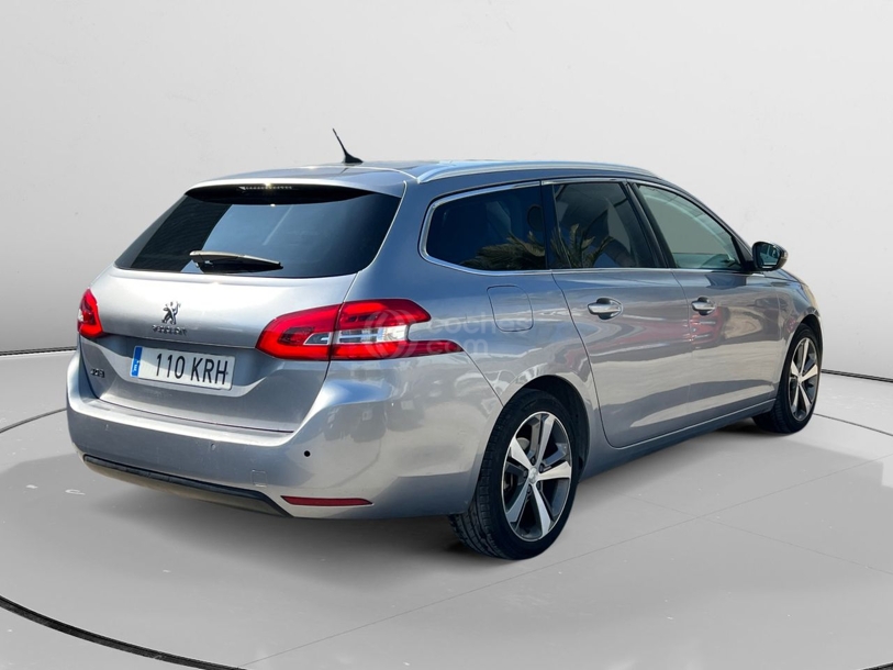 Foto del PEUGEOT 308 SW 1.2 PureTech S&S Allure 130