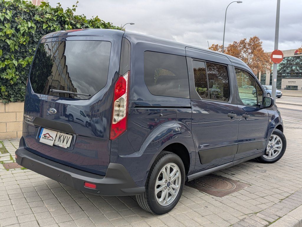Foto del FORD Tourneo Connect Grand  1.5TDCi Auto-S&S Trend 120