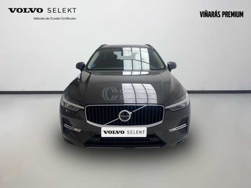 Foto del VOLVO XC60 B4 Core AWD Aut.