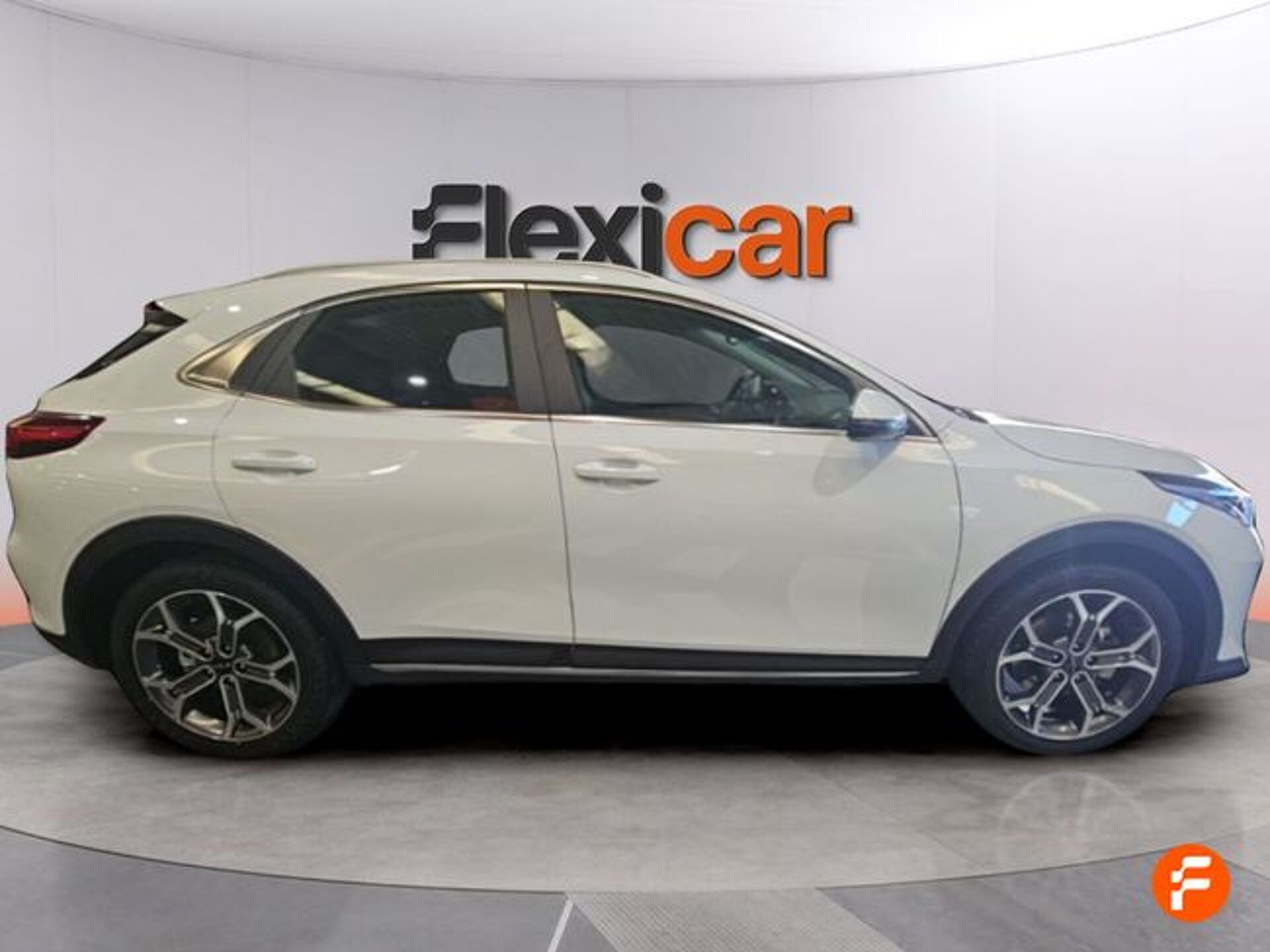 Imagen 2 de KIA XCeed