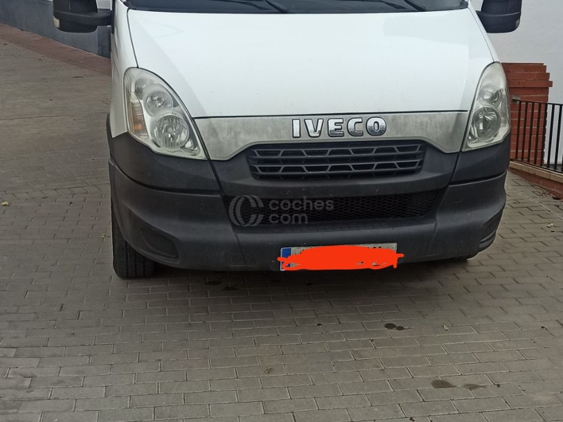 Foto del IVECO Daily Chasis Cabina 35S13 3000 126