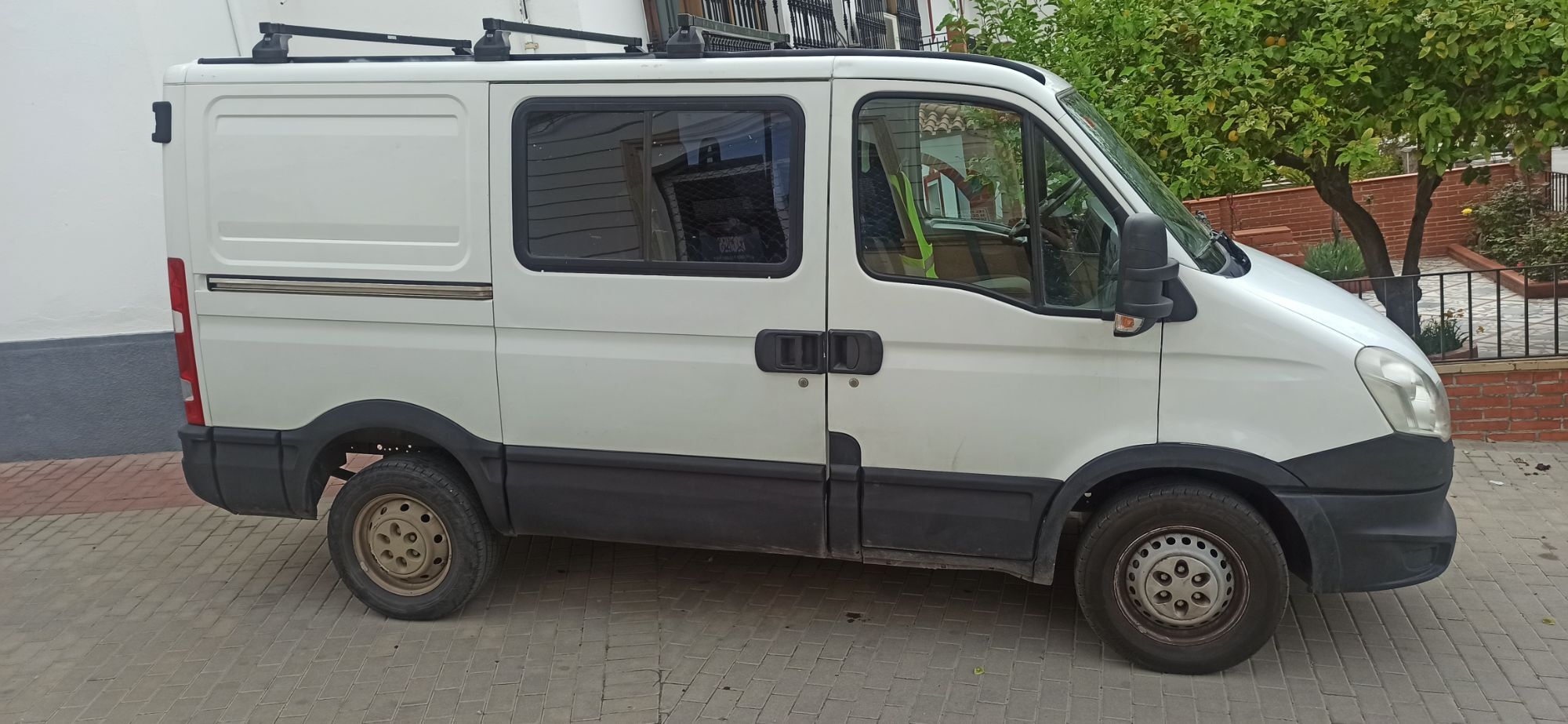 Foto del IVECO Daily Chasis Cabina 35S13 3000 126
