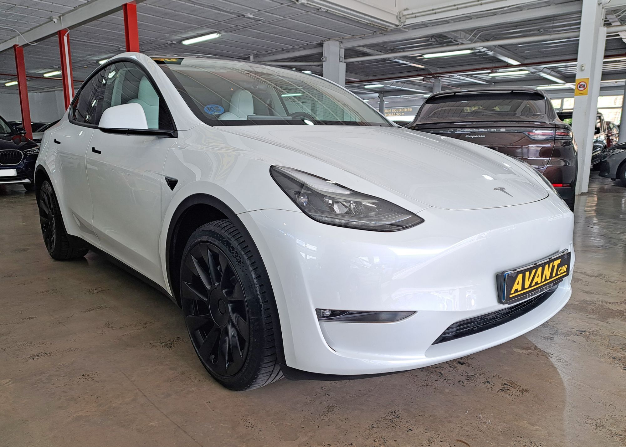 Foto del TESLA Model Y Gran Autonomia AWD