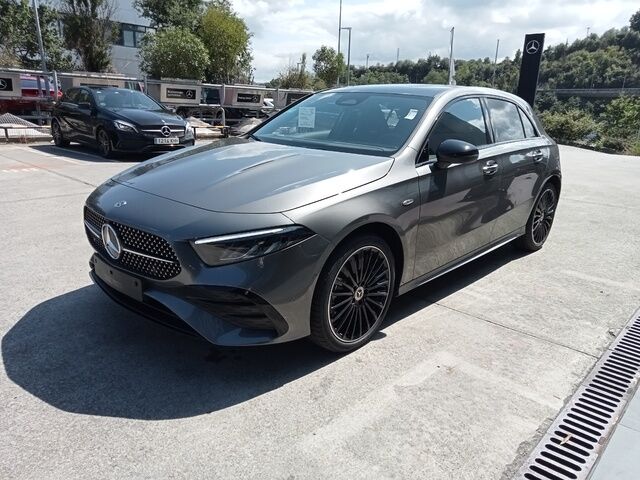 MERCEDES Clase A (250 e con tecnología híbrida EQ 160 kW (218 CV)) en Guipú