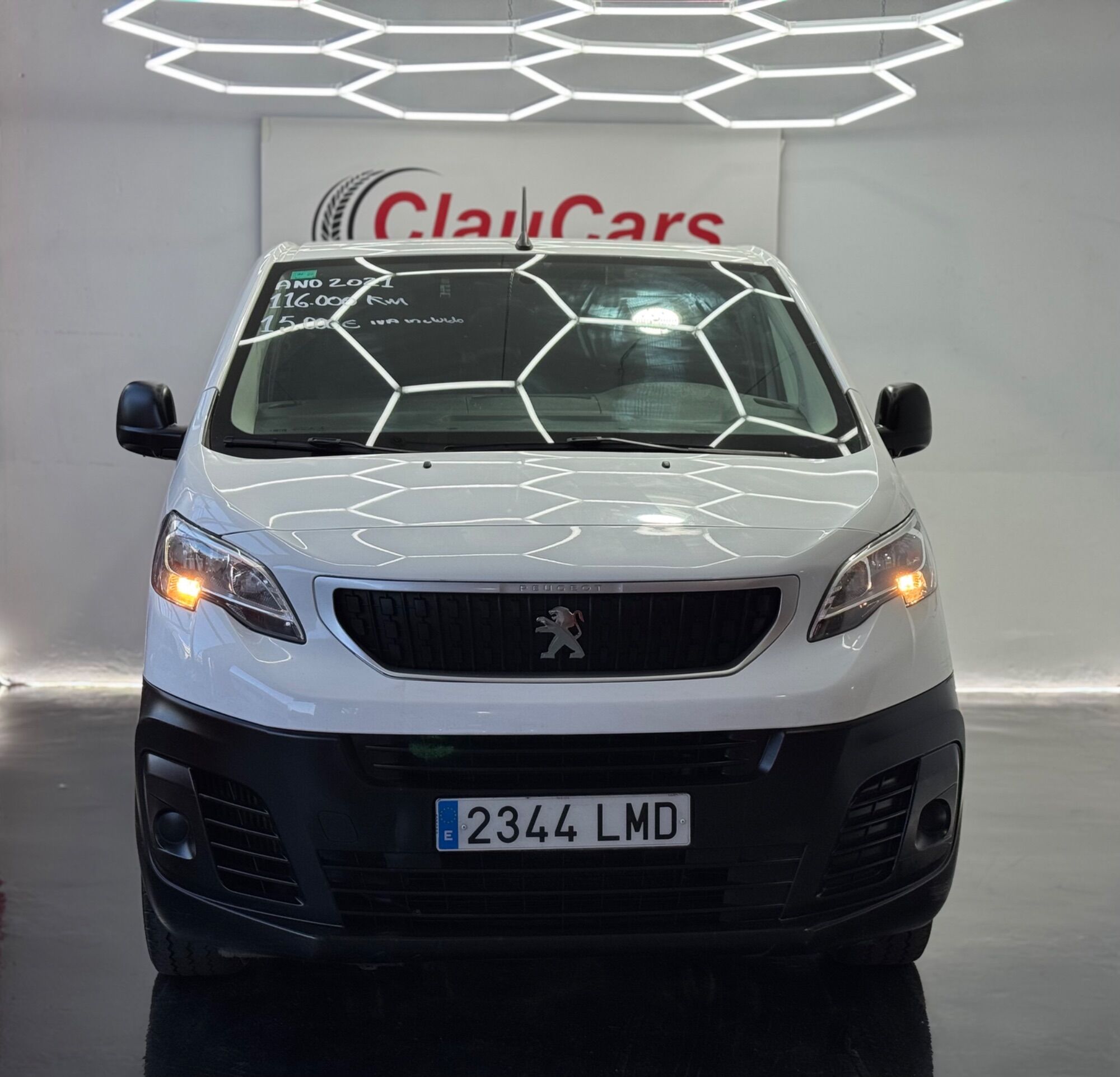 Foto del PEUGEOT Expert Fg. Standard 1.5BlueHDi S&S Pro 120