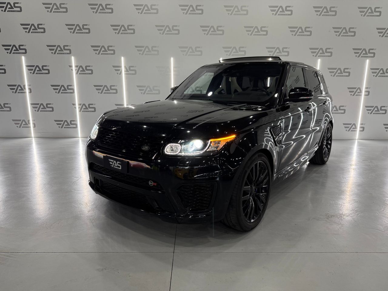 LAND ROVER Range Rover Sport (SVR 5.0 V8 SC 405kW (550CV)) en Girona