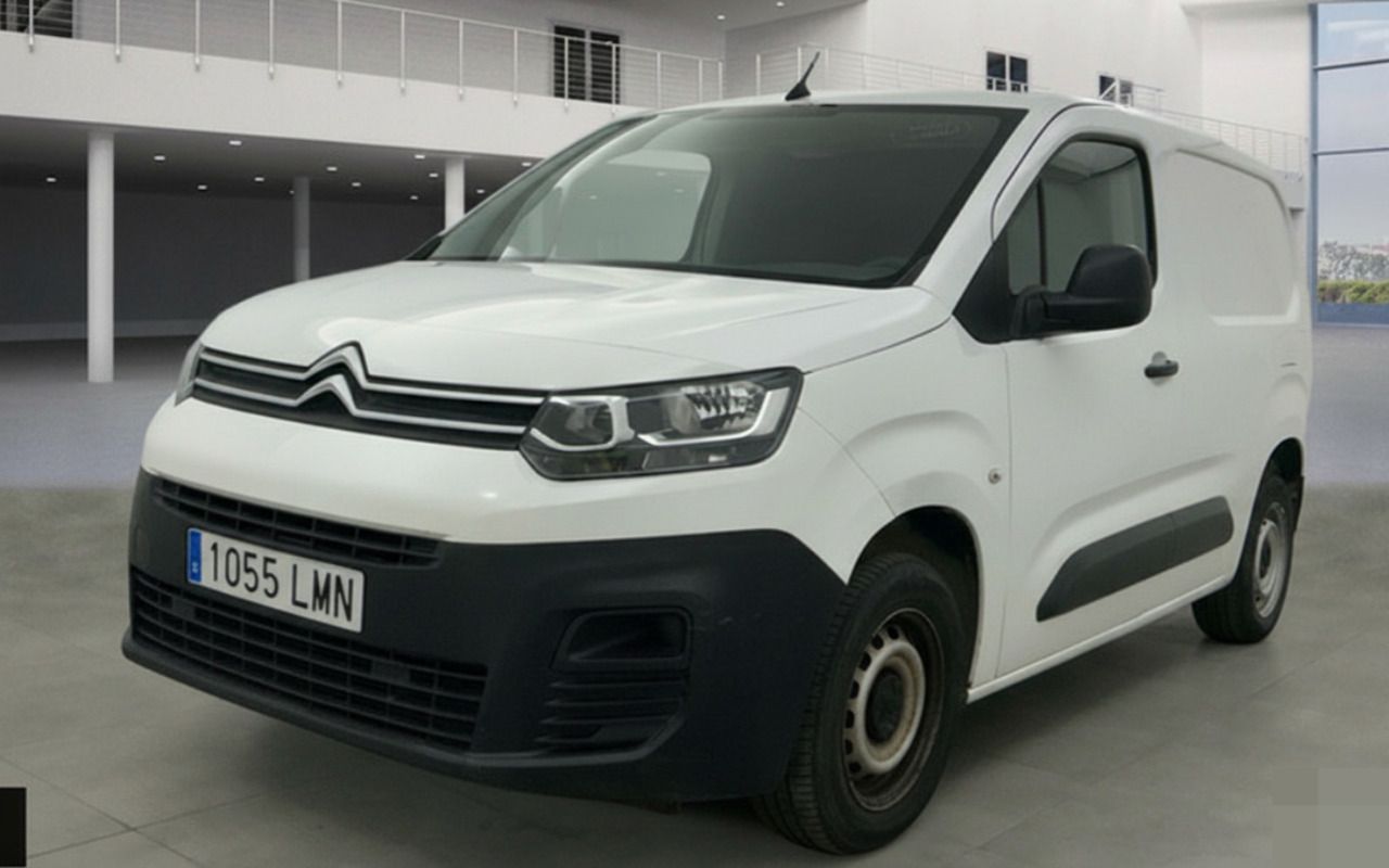 CITROEN Berlingo (BERLINGO VAN BLUEHDI S&S TALLA M CONTROL 75) en Madrid