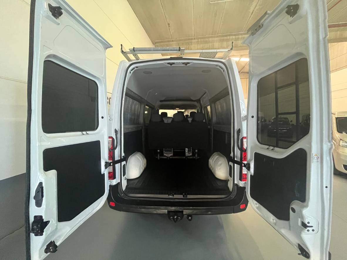 Foto del RENAULT Master Combi9 dCi 125kW Energy L2H2 3500