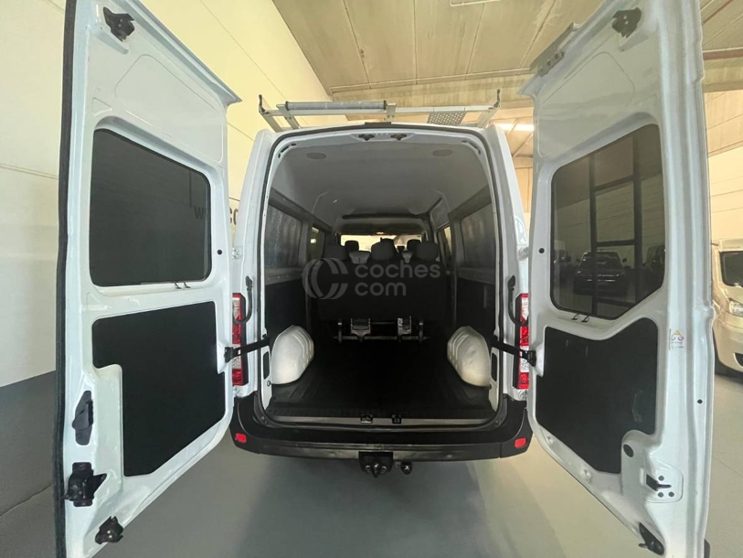Foto del RENAULT Master Combi9 dCi 125kW Energy L2H2 3500