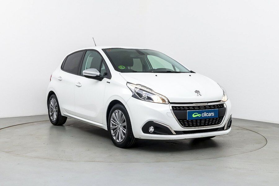Foto del PEUGEOT 208 1.2 PureTech S&S Signature 82