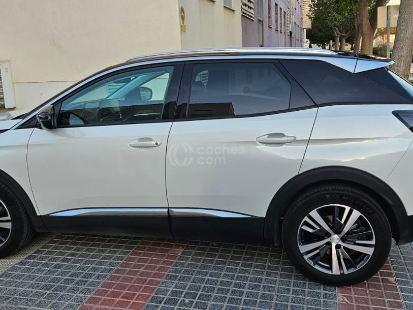 Foto del PEUGEOT 3008 1.2 S&S PureTech Allure Pack 130