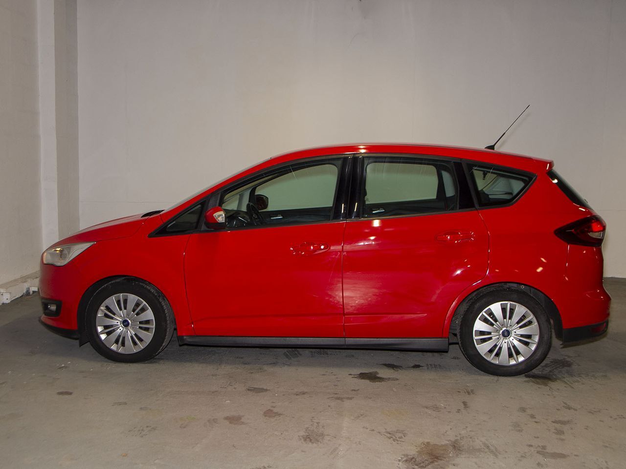 FORD C-Max (1.5 TDCI 120HP TITANIUM POWERSHIFT 120 5P) en Cantabria