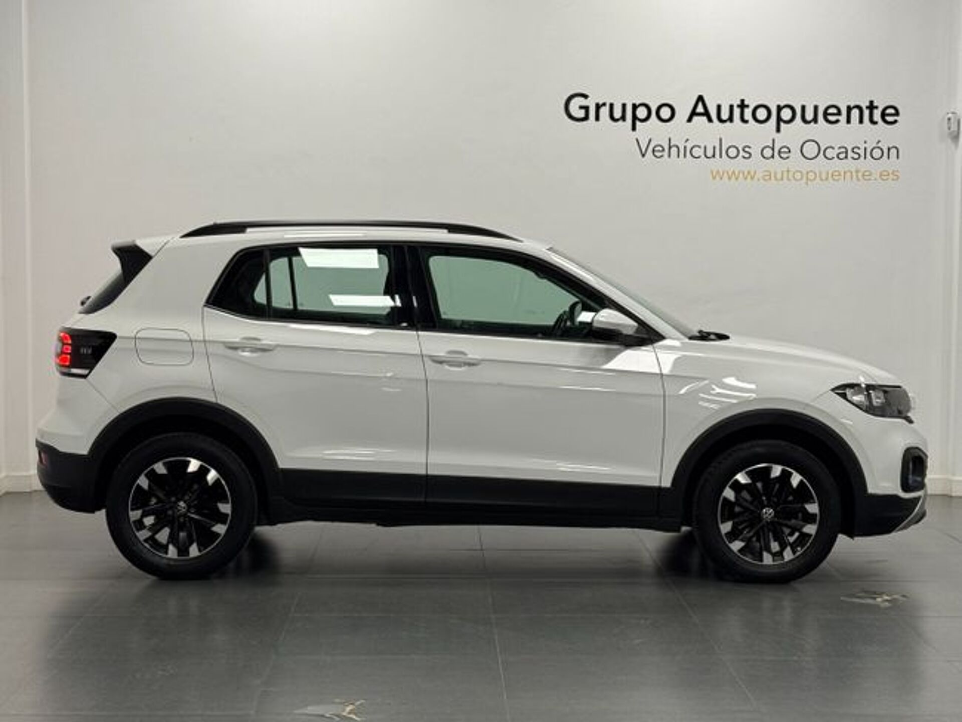 Imagen 2 de VOLKSWAGEN T-Cross
